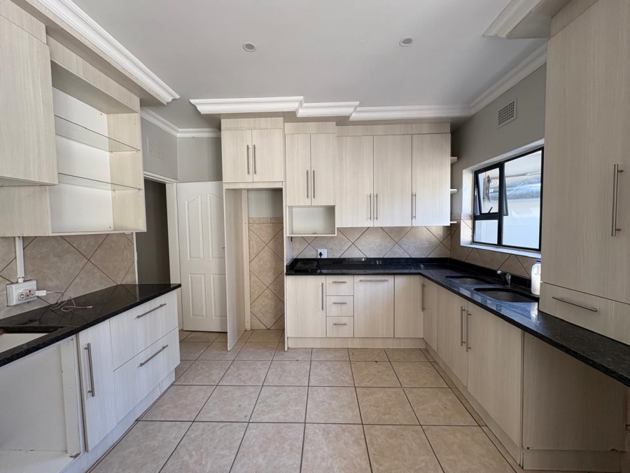 4 Bedroom Property for Sale in Doorn Free State